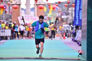 BIB: 133, 
                            <button type="button" onclick="openModal(21799722)" class="btn btn-primary btn-sm float-right btn-popup" data-toggle="modal" data-target=".modal-high-quality">
                        <i class="fas fa-shopping-cart"></i> Add to Cart
                    </button>
                                            <button type="button" onclick="isThisMe(21799722, true)" class="btn btn-success btn-sm float-right btn-popup btn-isme hidden" data-toggle="tooltip" data-placement="bottom" title="นี่คือรูปของคุณใช่ไหม คลิกที่นี่เพื่อเอาเข้าอัลบั้ม">
                        <i class="fas fa-plus"></i> Add to album
                    </button>
                    <button type="button" onclick="isThisMe(21799722, false)" class="btn btn-warning btn-sm float-right btn-popup btn-isnotme hidden">
                        <i class="fas fa-ban"></i> Remove from album
                    </button>